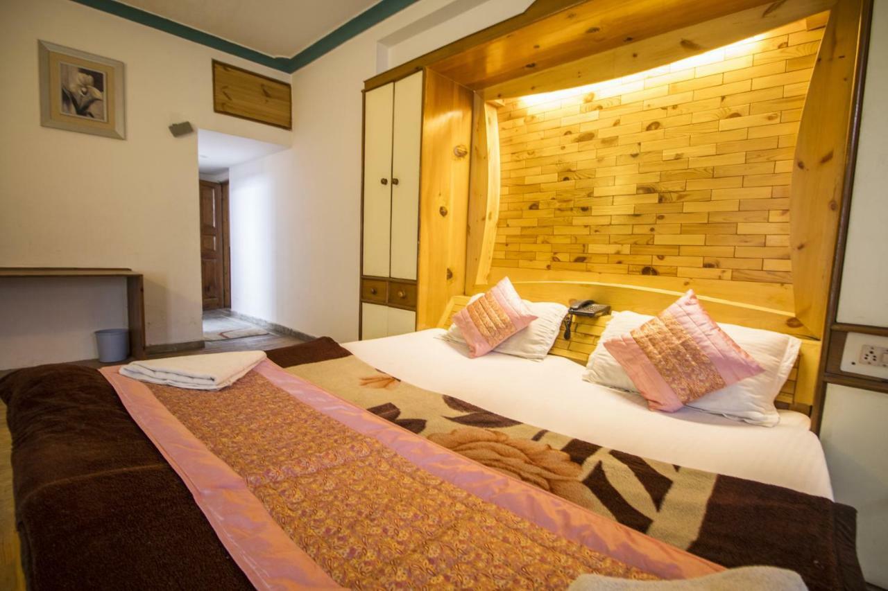 Flamingo Resort 马拉里 外观 照片